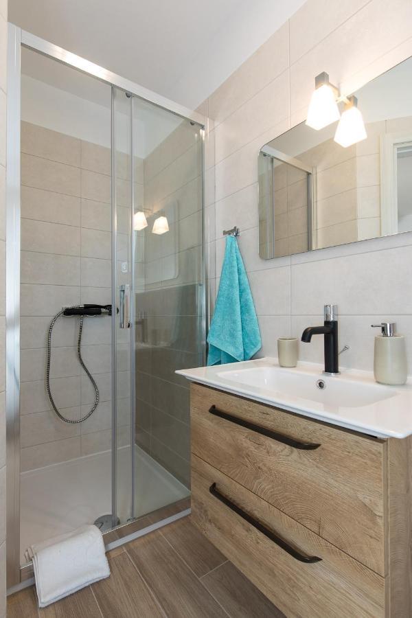 Apartman Jugo プナト エクステリア 写真