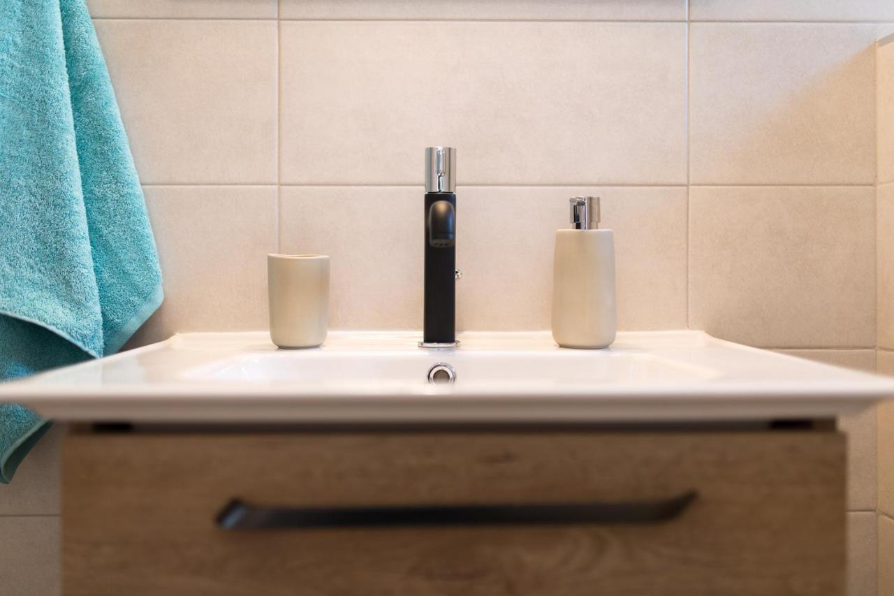 Apartman Jugo プナト エクステリア 写真